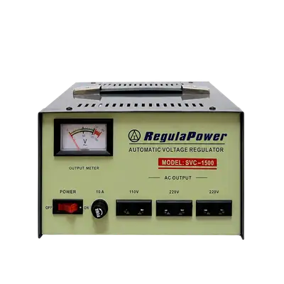 REGULADOR DE VOLTAJE, 1500 WATTS, 3 TOMAS POLARIZADAS, 110/220V