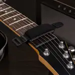 APAGADOR DE ARMONICOS PARA GUITARRA Y/O BAJO ELECTRICO, COLOR NEGRO - Miniatura 2