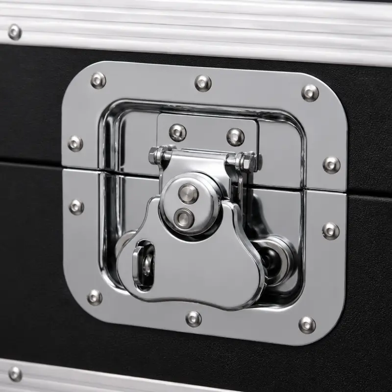 SEGURO PARA RACK, 8.2CM X 7.7CM, ACERO LAMINADO - Imagen 1