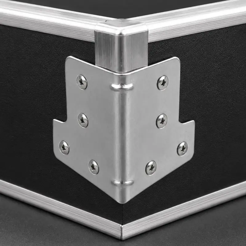 ESQUINERO METALICO, 6CM X 5.3CM X 3.5CM, TIPO L, ACERO LAMINADO - Imagen 1