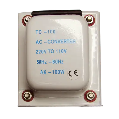 AUTO-TRANSFORMADORES DE VOLTAJE, 100 WATTS, 110/220V