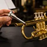 BOQUILLA 3C DE METAL PARA TROMPETA - Miniatura 3